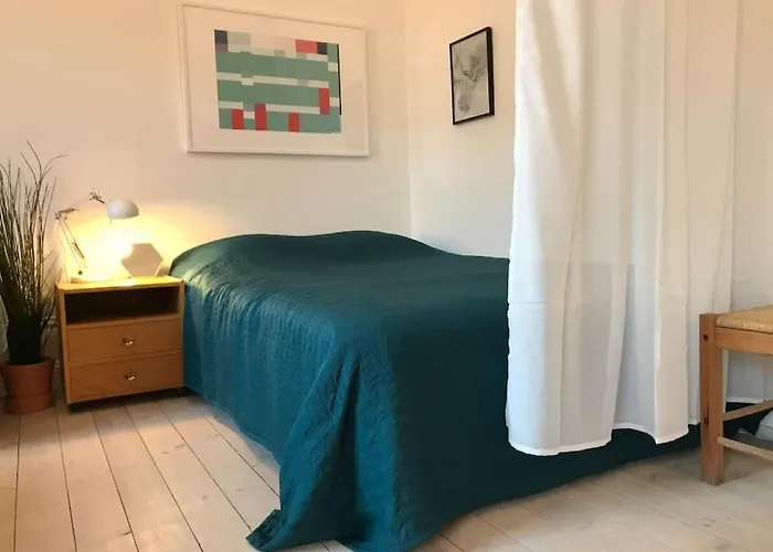Bohemian And Light One Room Apartment In Sofo 31Sqm