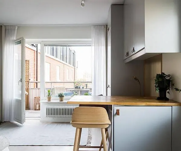 Avanti Apartment Hotel