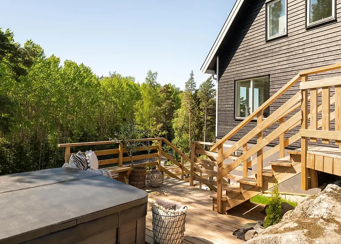 Stockholm Archipelago Golf Villa