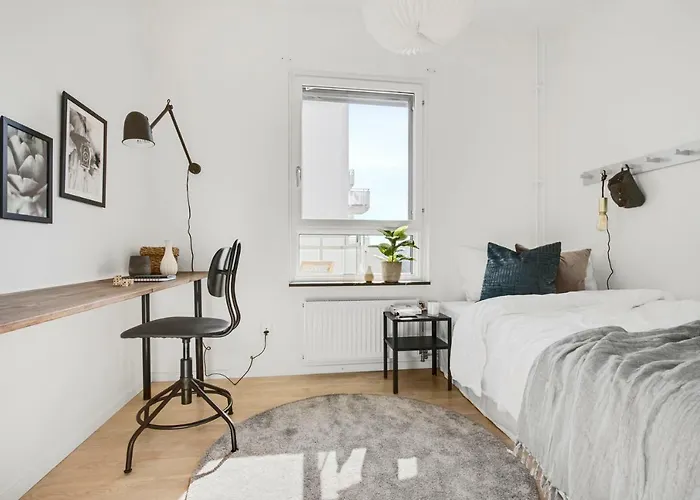 Stay In Business Corporate Housing