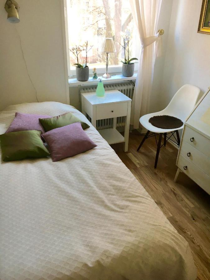 Farsta Bed & Breakfast *