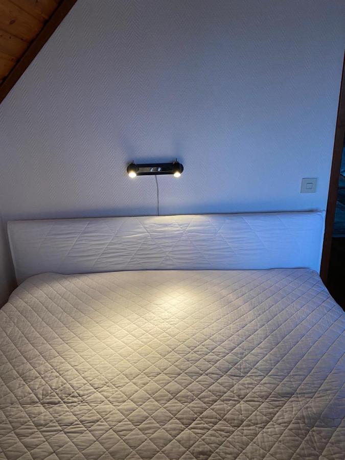 Anitas Stockholm/vaellingby Homestay *