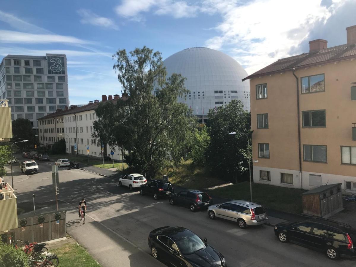 Cosy B&b-well Located- Directly At Globen Ericsson Bed & Breakfast Stockholm