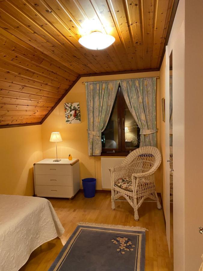 Anitas Stockholm/vaellingby Homestay