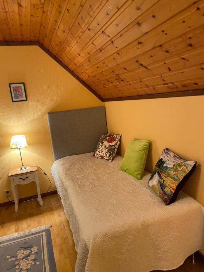 Anitas Stockholm/vaellingby Homestay