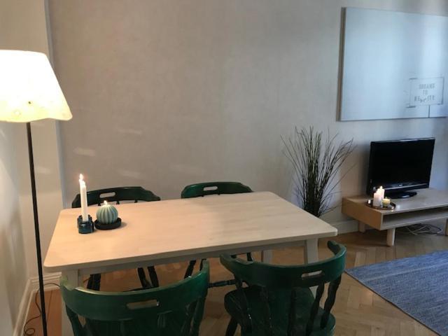 Stylish & Light 2 In Sofo, 60sqm