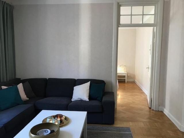 Apartment Stylish & Light 2 In Sofo, 60sqm