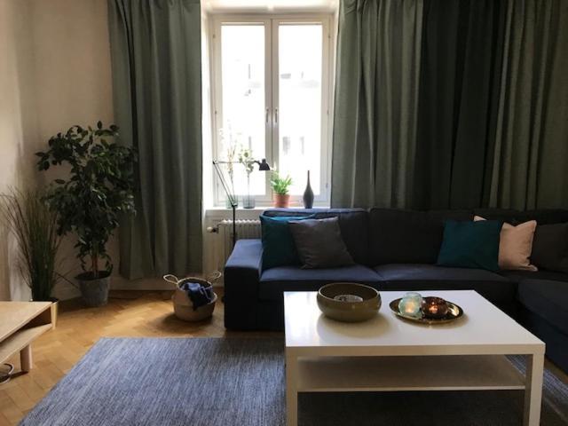 Stylish & Light 2 In Sofo, 60sqm Apartment *