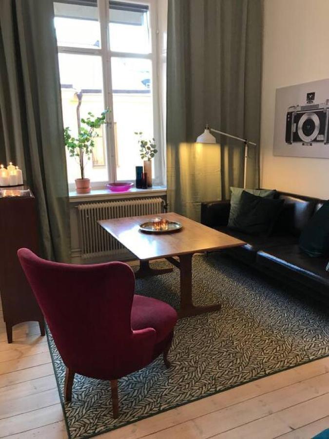 Bohemian And Light One In Sofo 31sqm