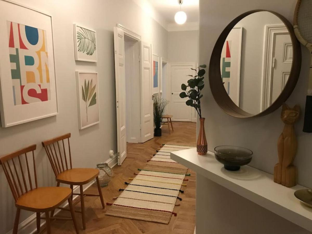 Apartment Artistic And Light 2 In Sofo 65sqm Stockholm
