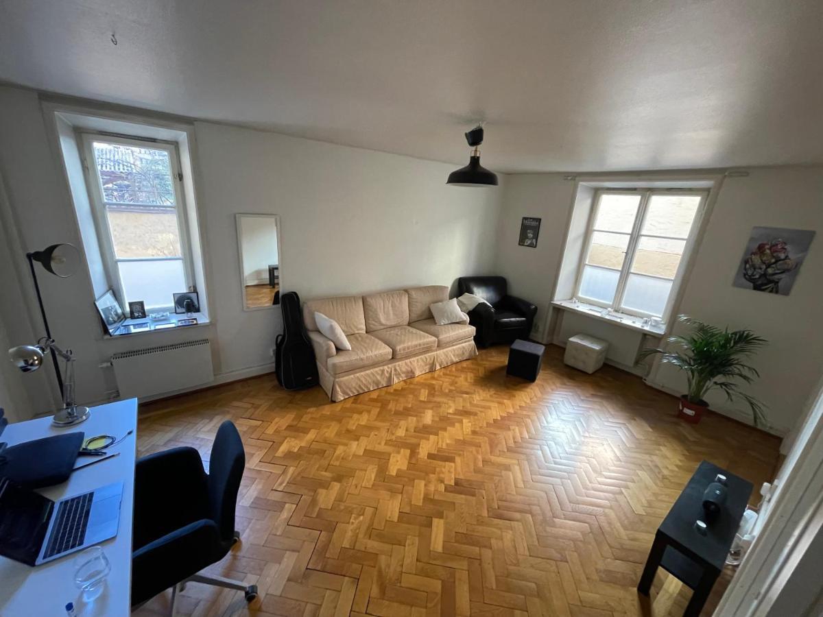 Apartment In Stockholm, 48m2 In Mariatorget Soedermalm