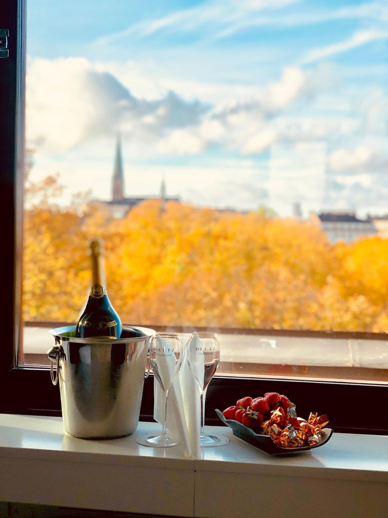 Elite Eden Park Hotel 4*