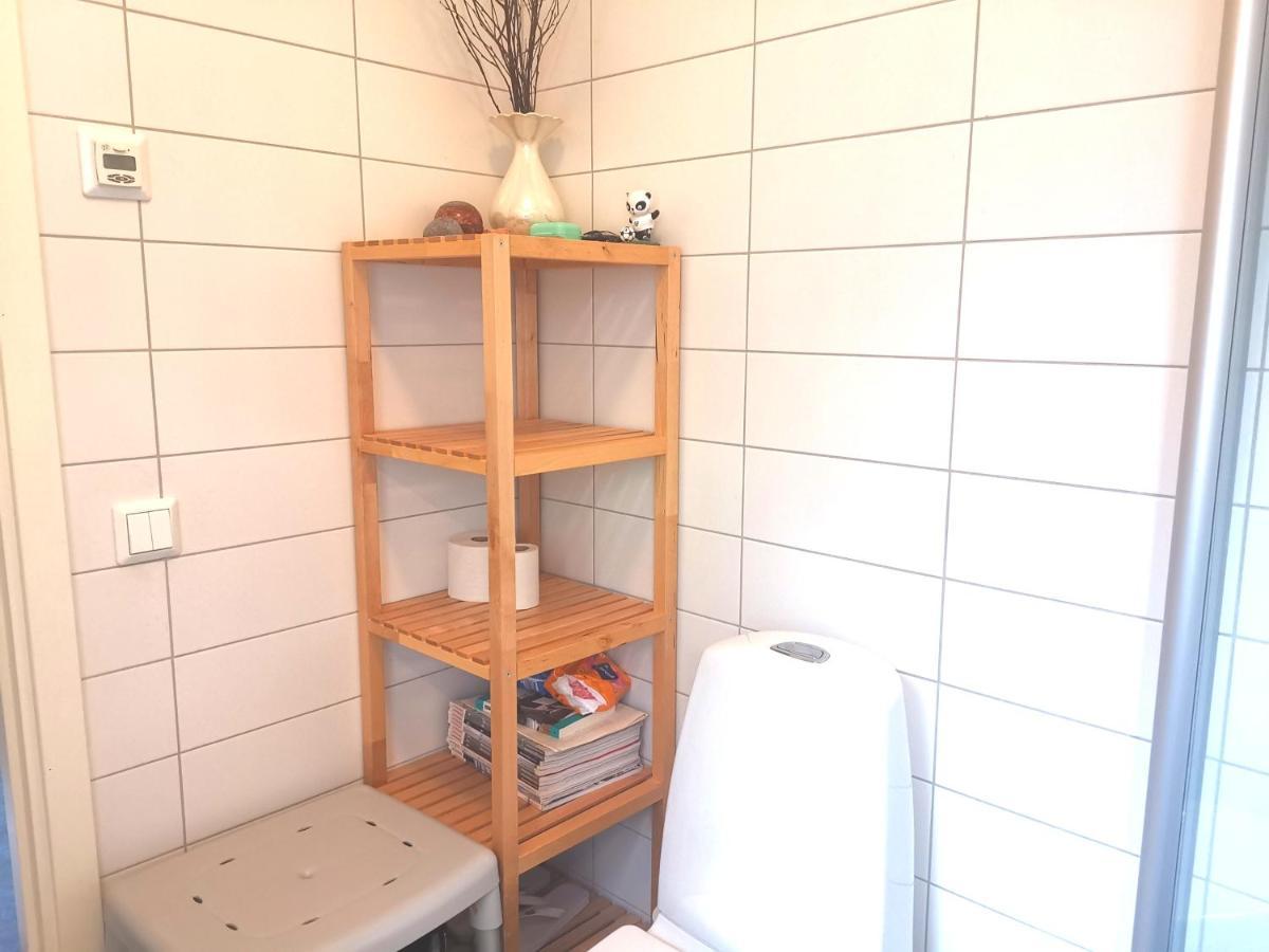 A In A Close To Arlanda Airport Privatunterkunft *