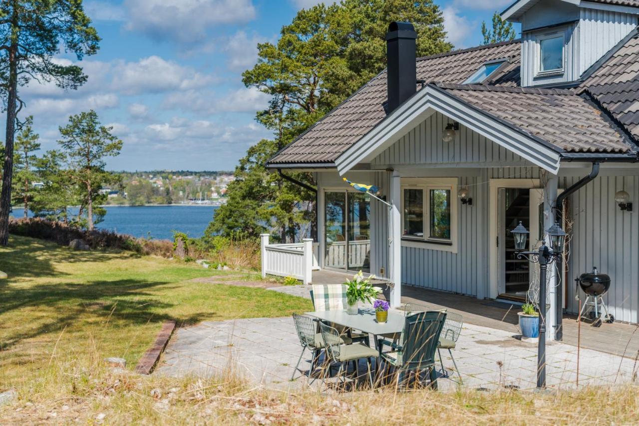 Elegant With Stunning Sea View And Garden *