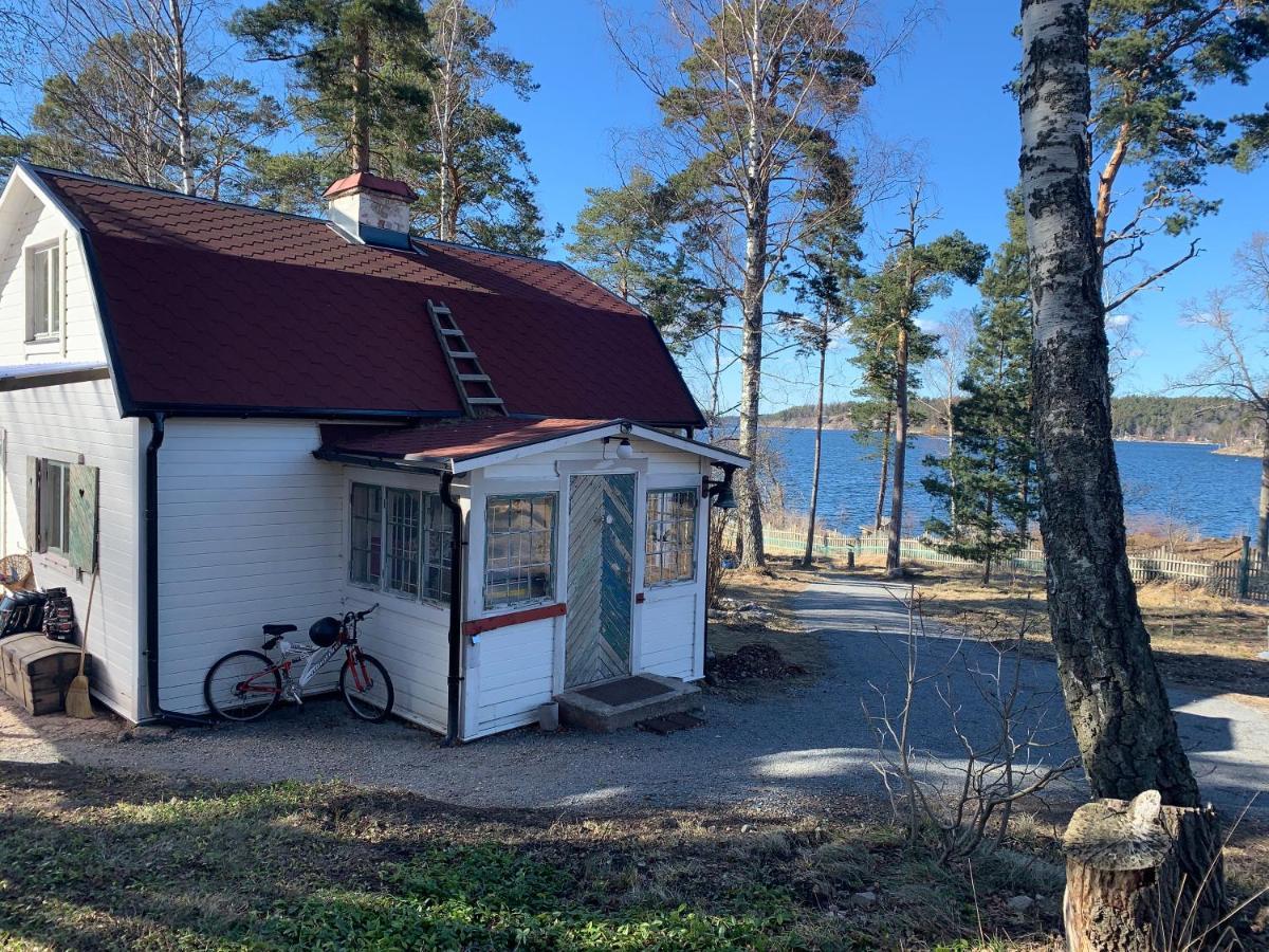 Charmig Av Rustik Stil I Stockholms Område Semesterbostad