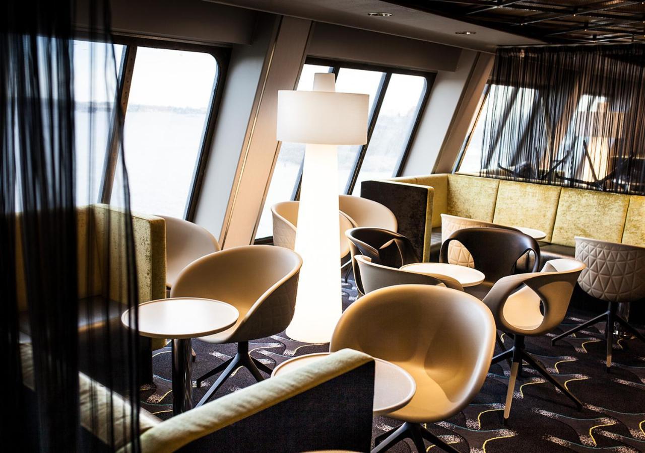 Viking Line Ferry Gabriella - 2-night Cruise Stockholm-helsinki-stockholm  *