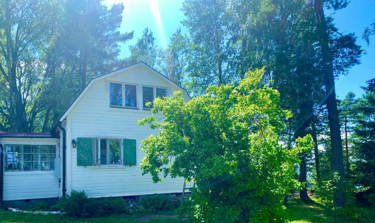 Semesterbostad Charmig Av Rustik Stil I Stockholms Område *