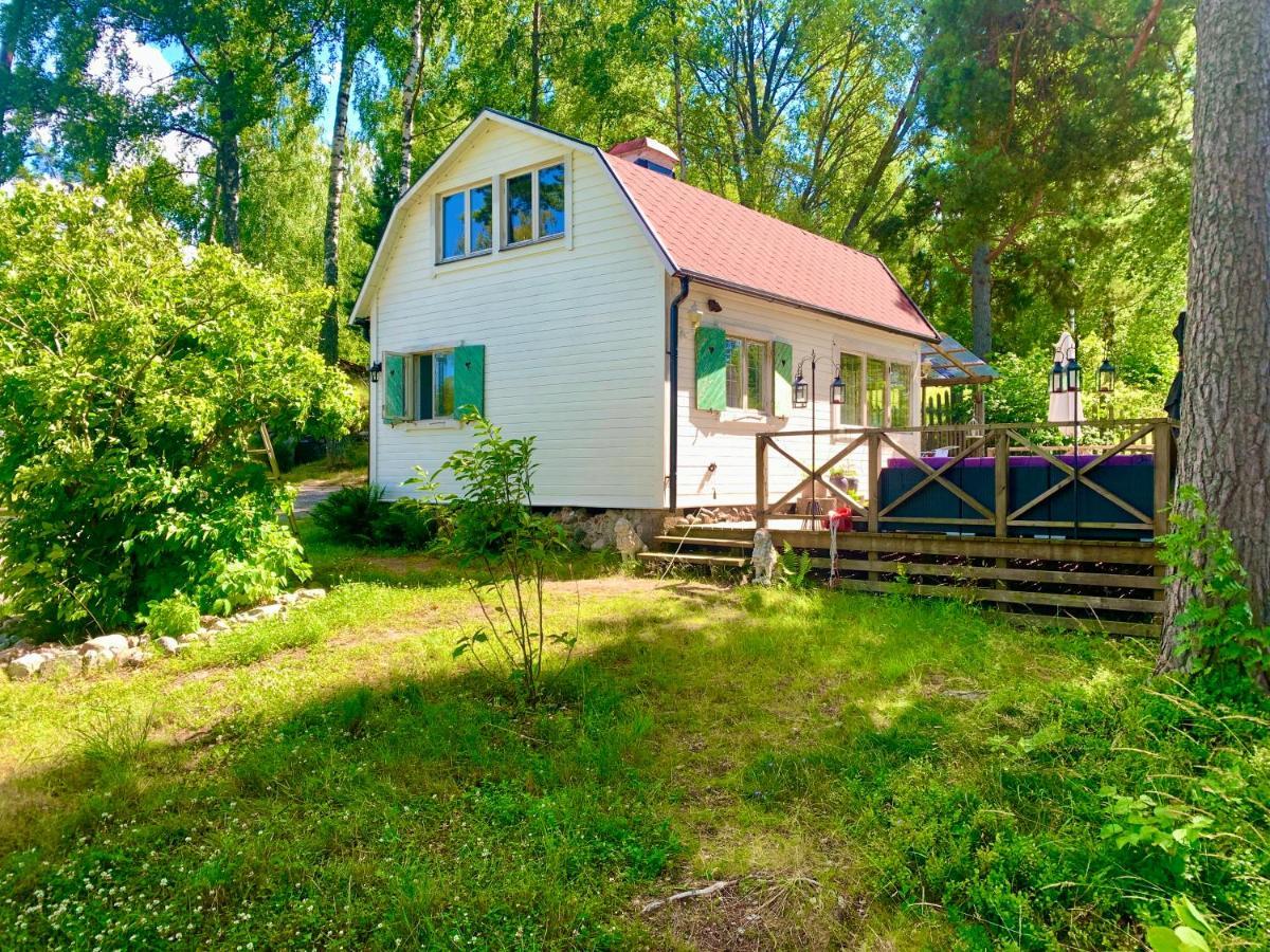 Semesterbostad Charmig Av Rustik Stil I Stockholms Område Stockholm