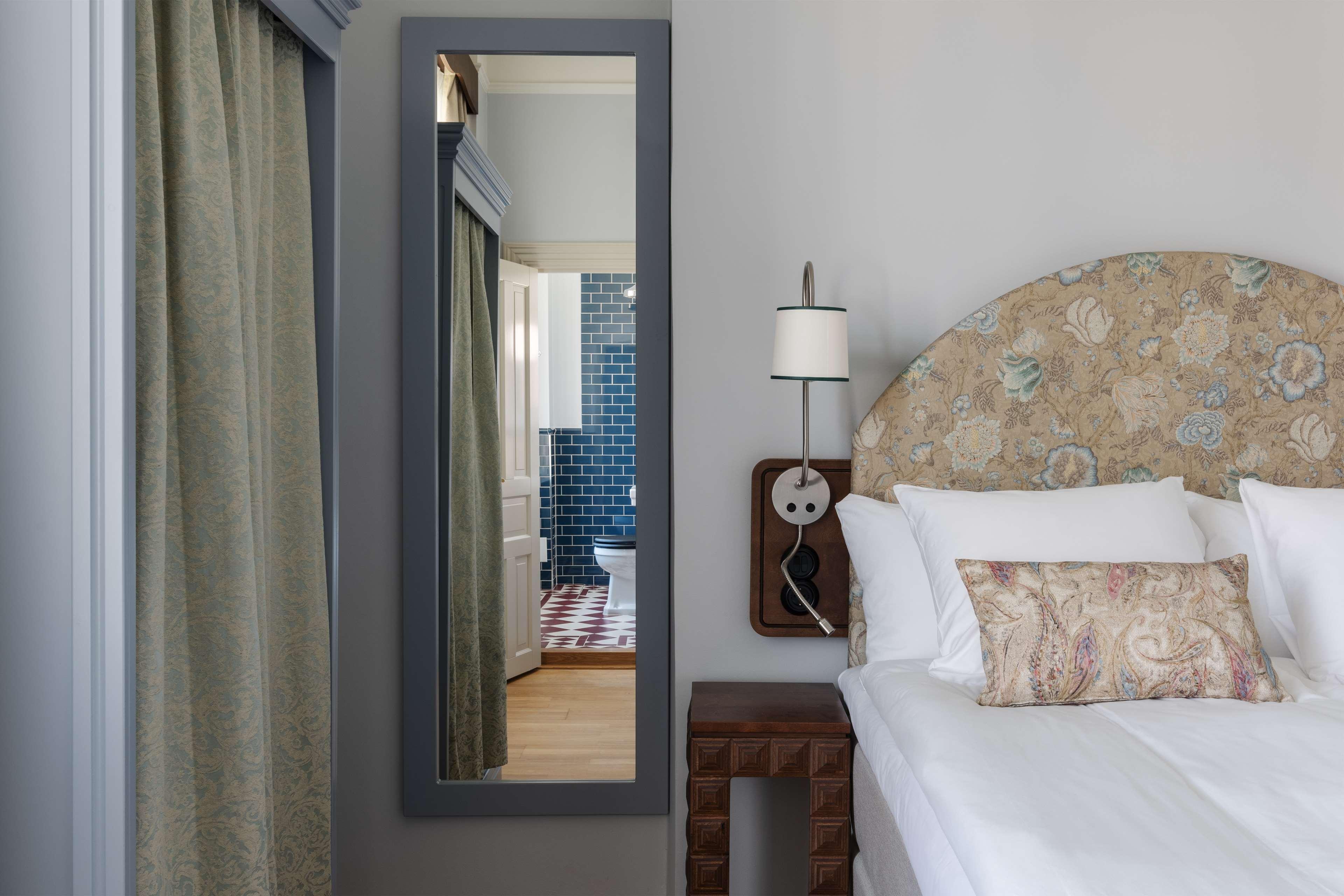Hotel Ruth, Worldhotels Crafted 3*