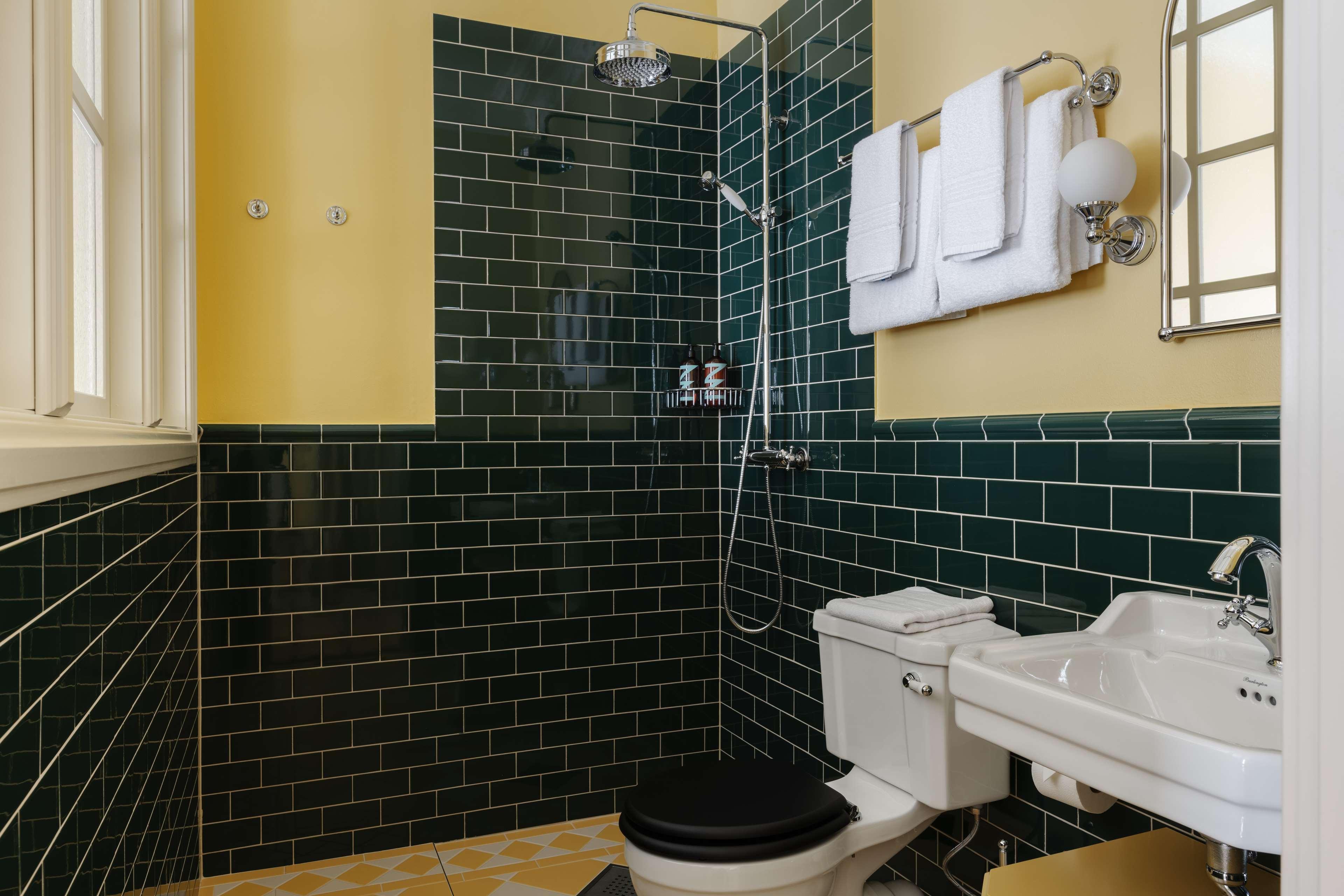 Hotel Ruth, Worldhotels Crafted 3*