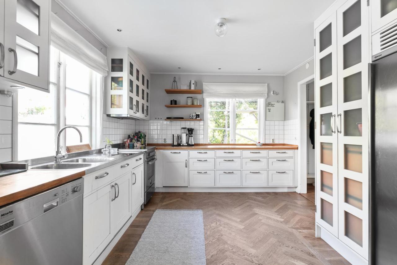 Family 4-bedroom With Fireplace And Sauna Stockholm