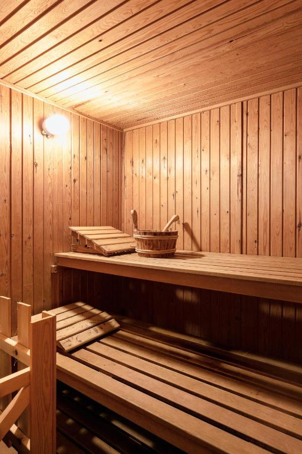 Family 4-bedroom With Fireplace And Sauna Stockholm