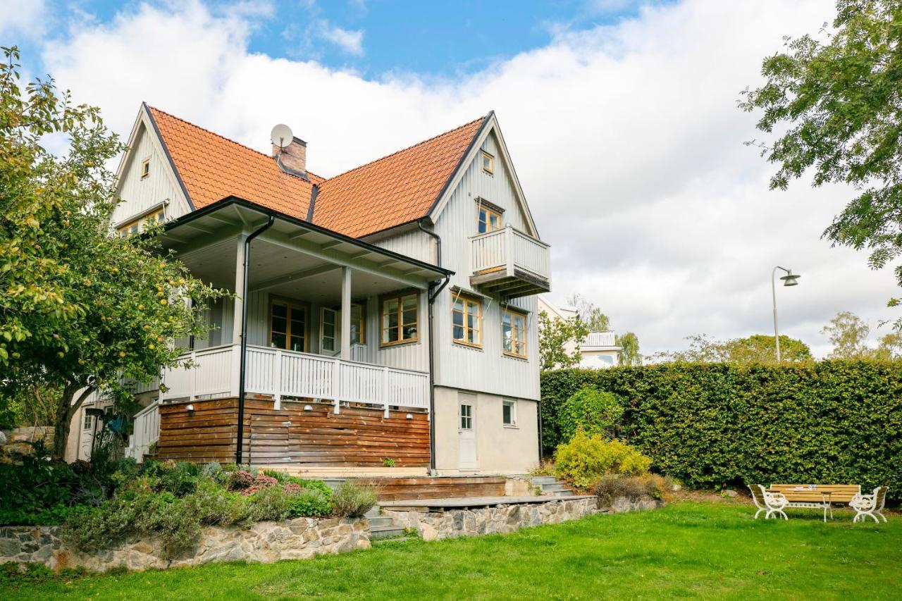 Family 4-bedroom With Fireplace And Sauna Stockholm