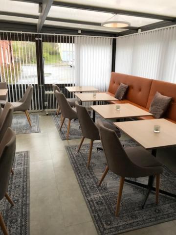 Avanti Hotel
