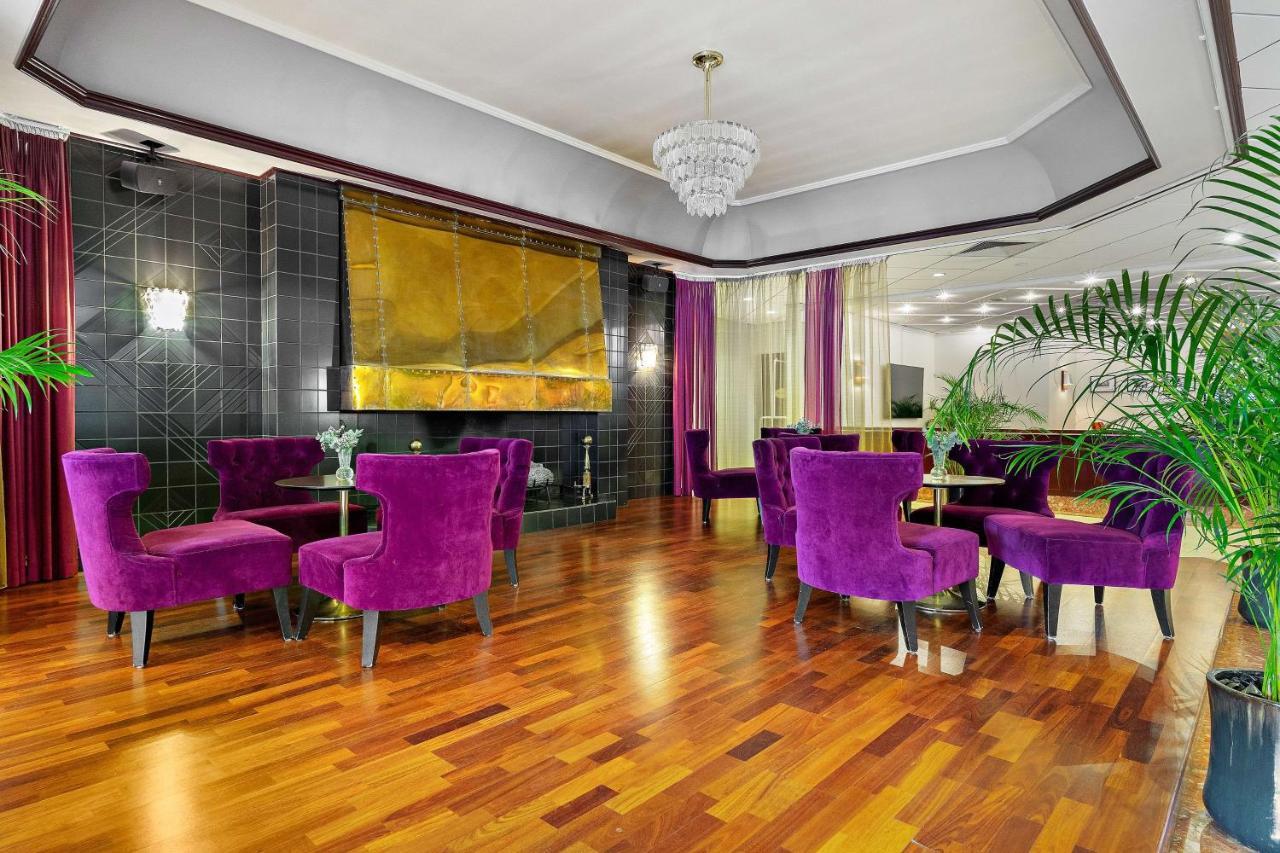 Hotel Western Royal Star 4*