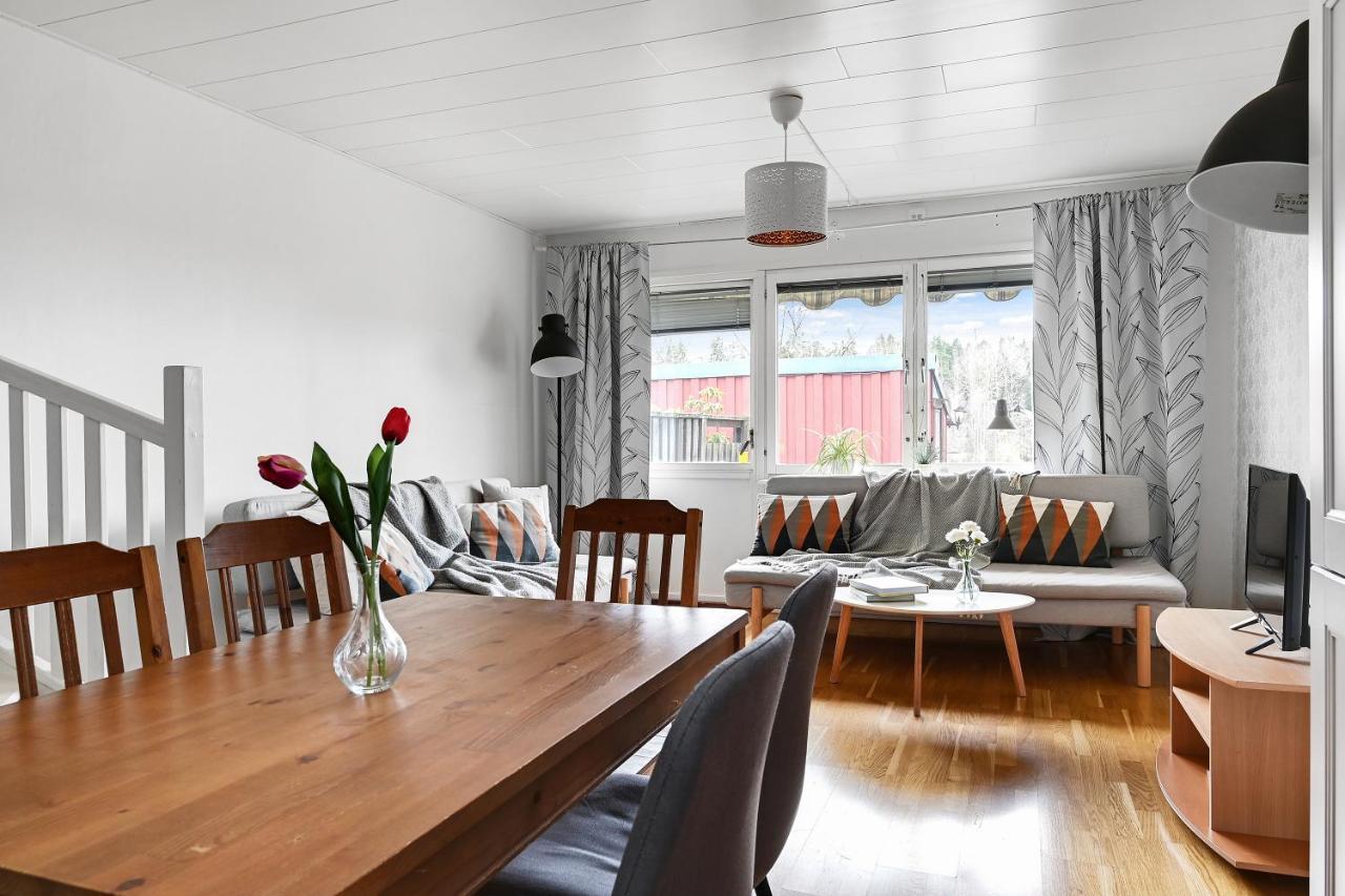 Sparkling Modern House In Kista - Close To * Stockholm