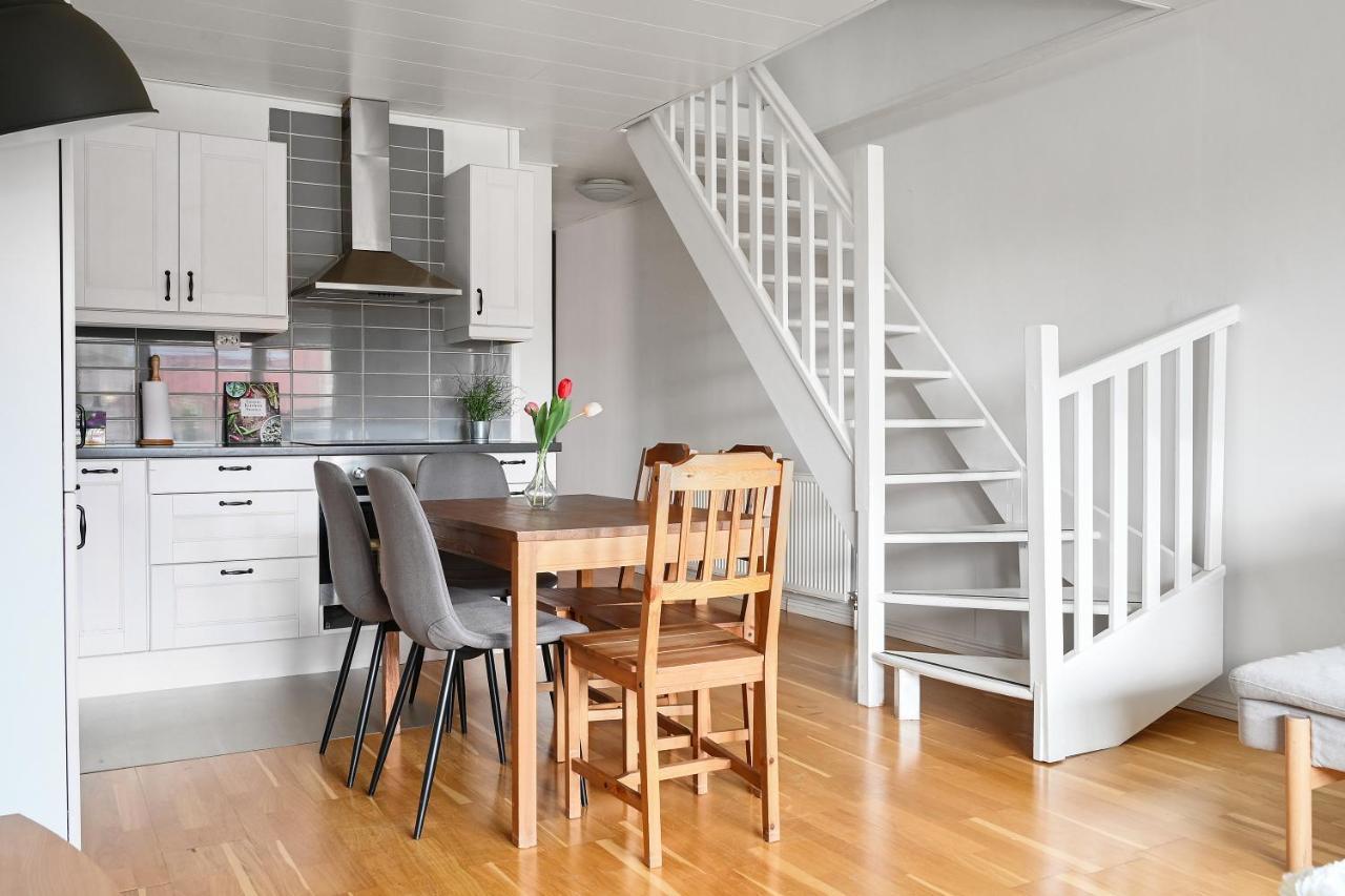 Sparkling Modern House In Kista - Close To *