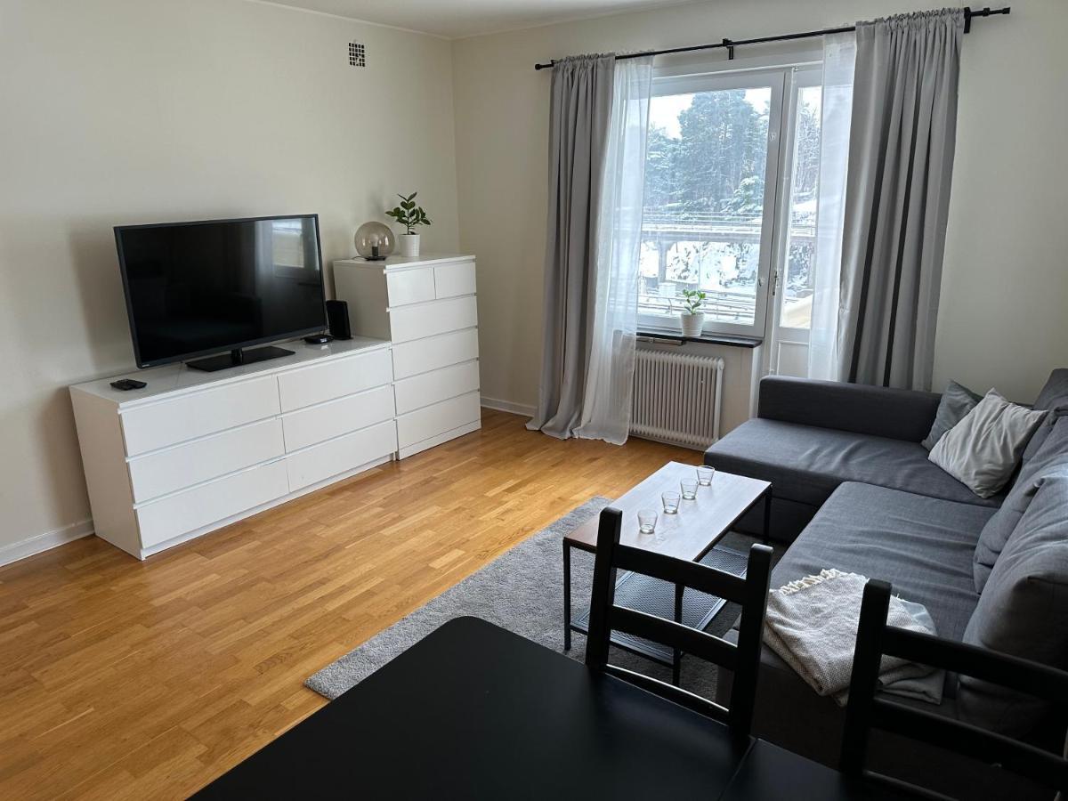 Mysiga Och Smidiga Lagenheter I * Stockholm