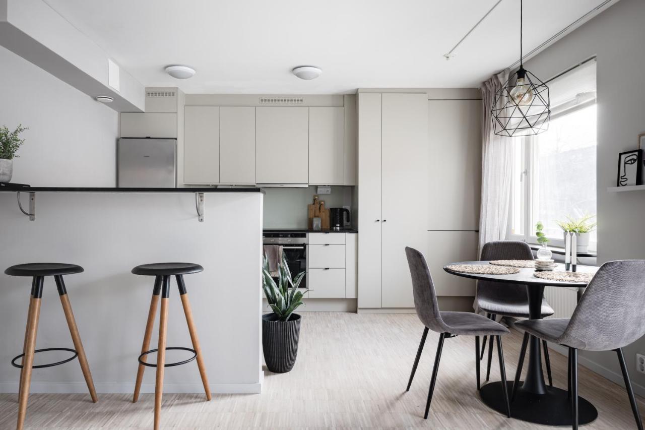 Peaceful Scandinavian Studio - 19mins From City Centre Apartment