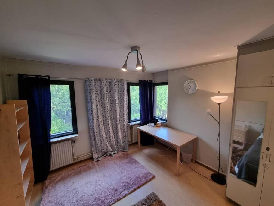 Appartement Budget Friendly Studio Close To The Center.