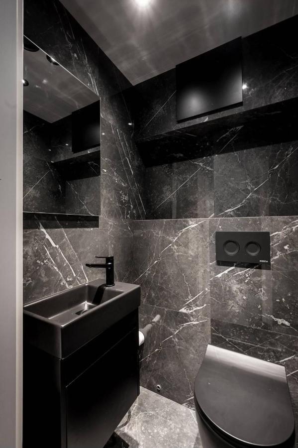 Apartment Vackert Nyrenoverad Laegenhet