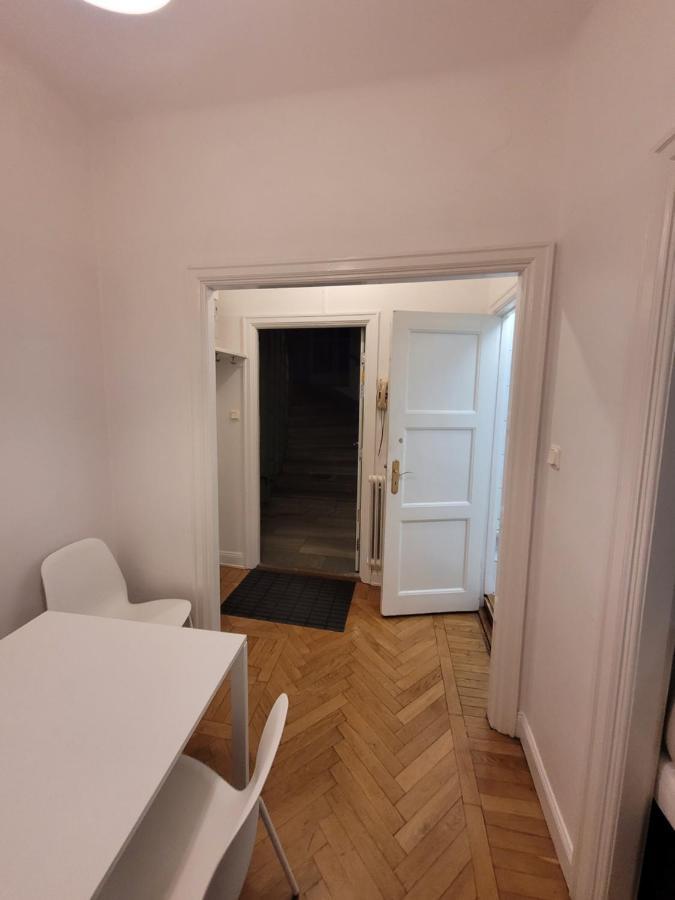 Apartment Mprg5 *