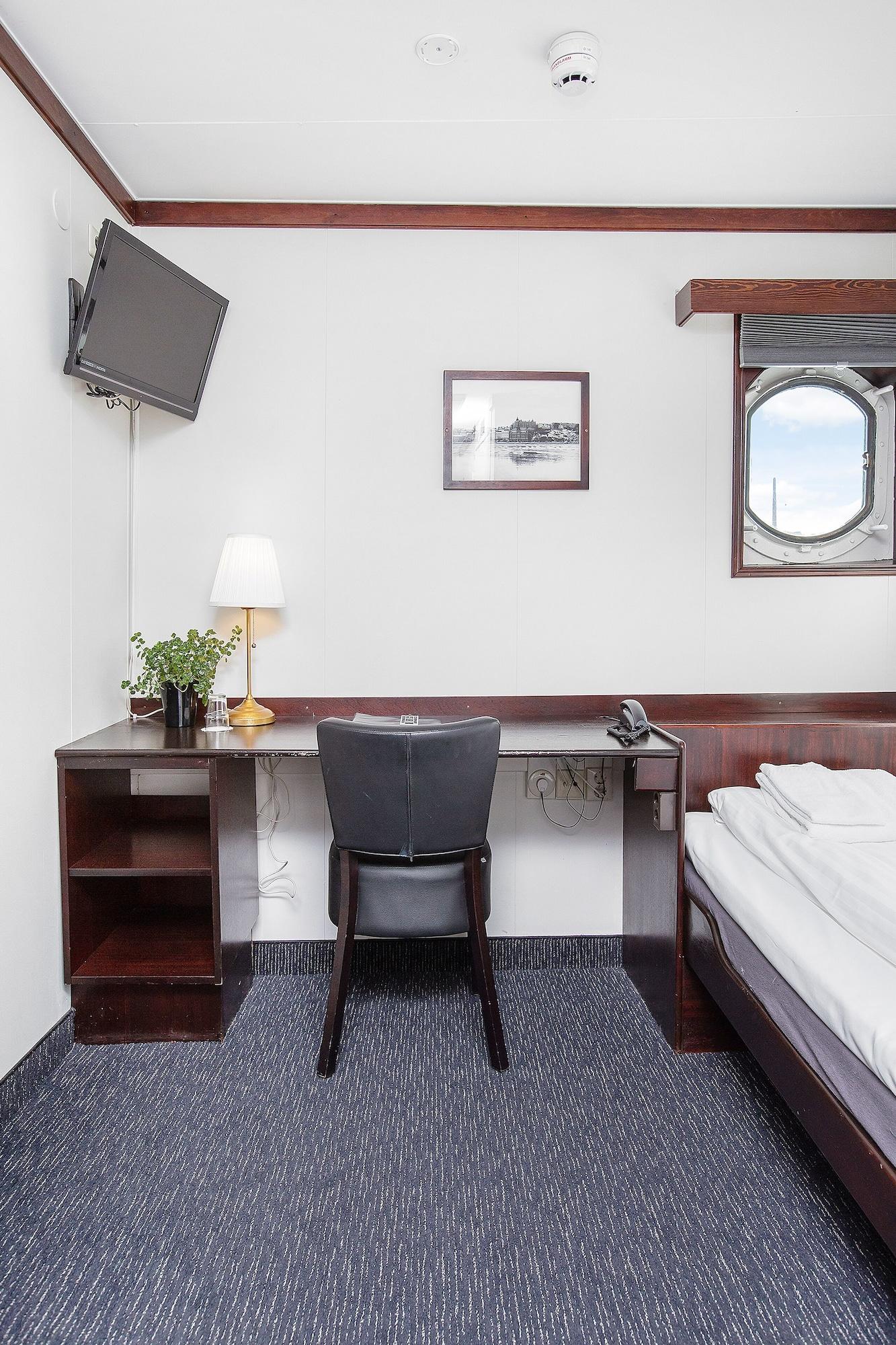Maelardrottningen Yacht 3* Stockholm