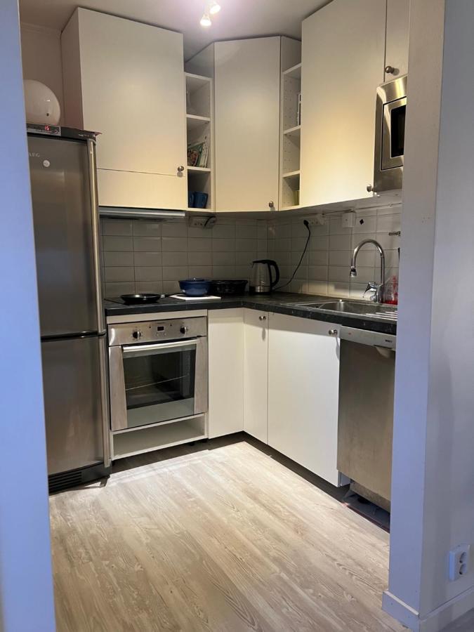 Fresh And Cozy Little House 45km In Taby Apartment *