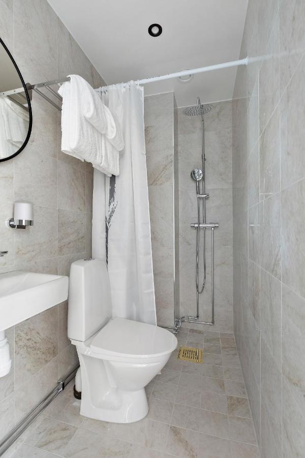 Hotell At Old Town 3*