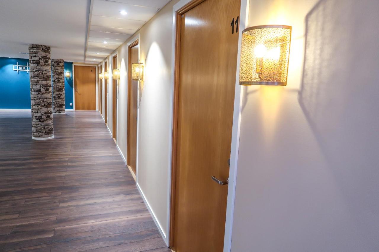 Living Hostel *