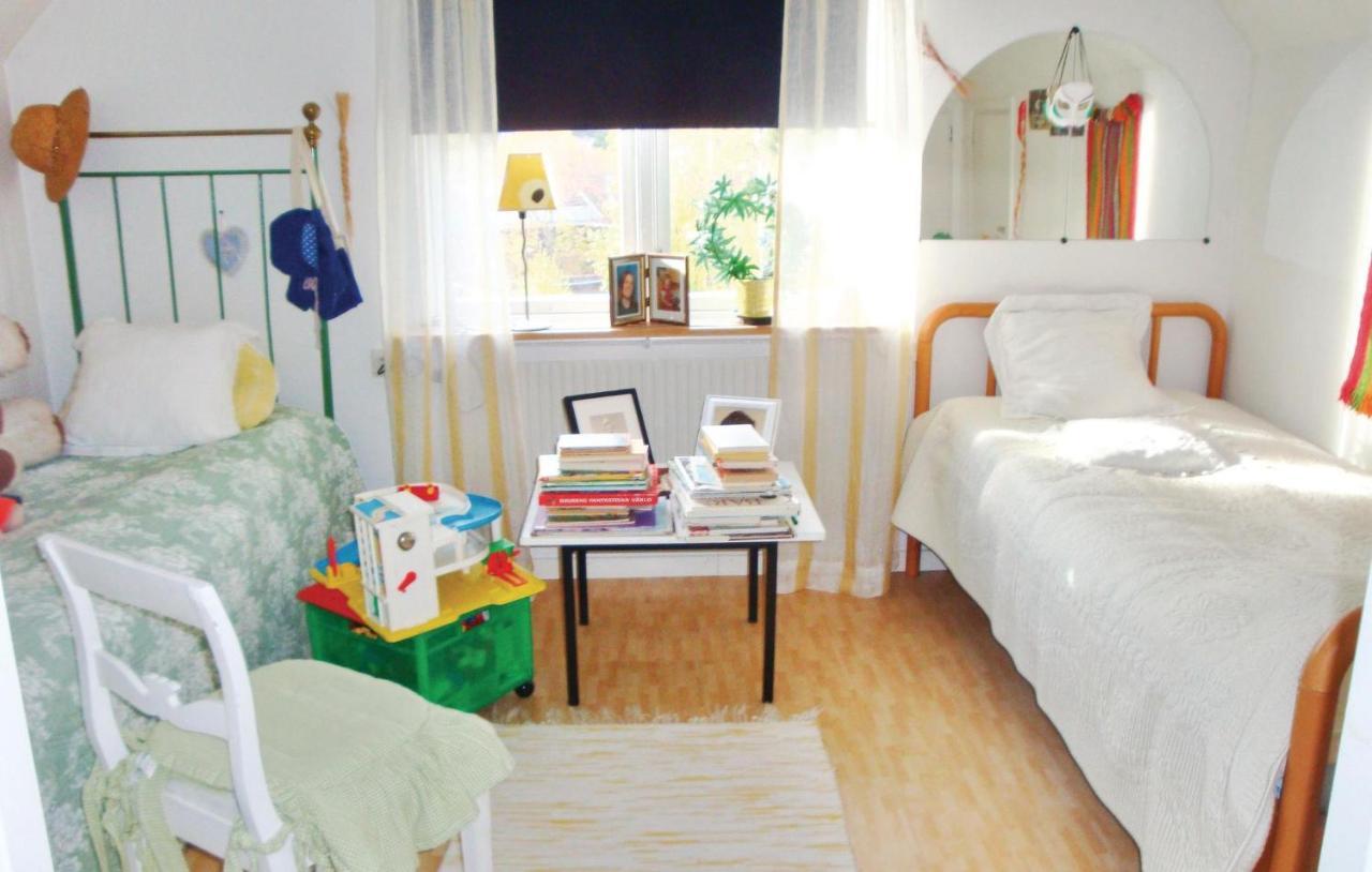 Lovely In Spanga With Kitchen Vakantiehuis *