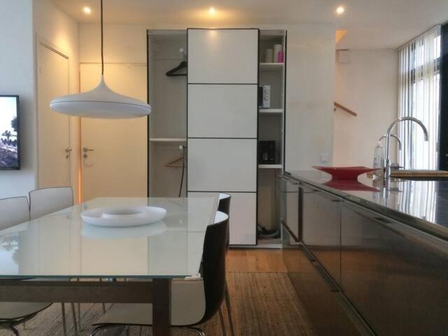 Apartment Exclusive 2 Level Etage Next To Arlanda-city Metro *