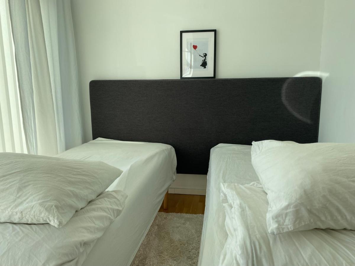 Exclusive 2 Level Etage Next To Arlanda-city Metro * Stockholm