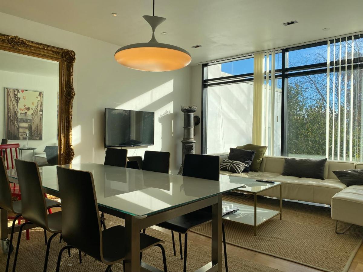 Exclusive 2 Level Etage Next To Arlanda-city Metro