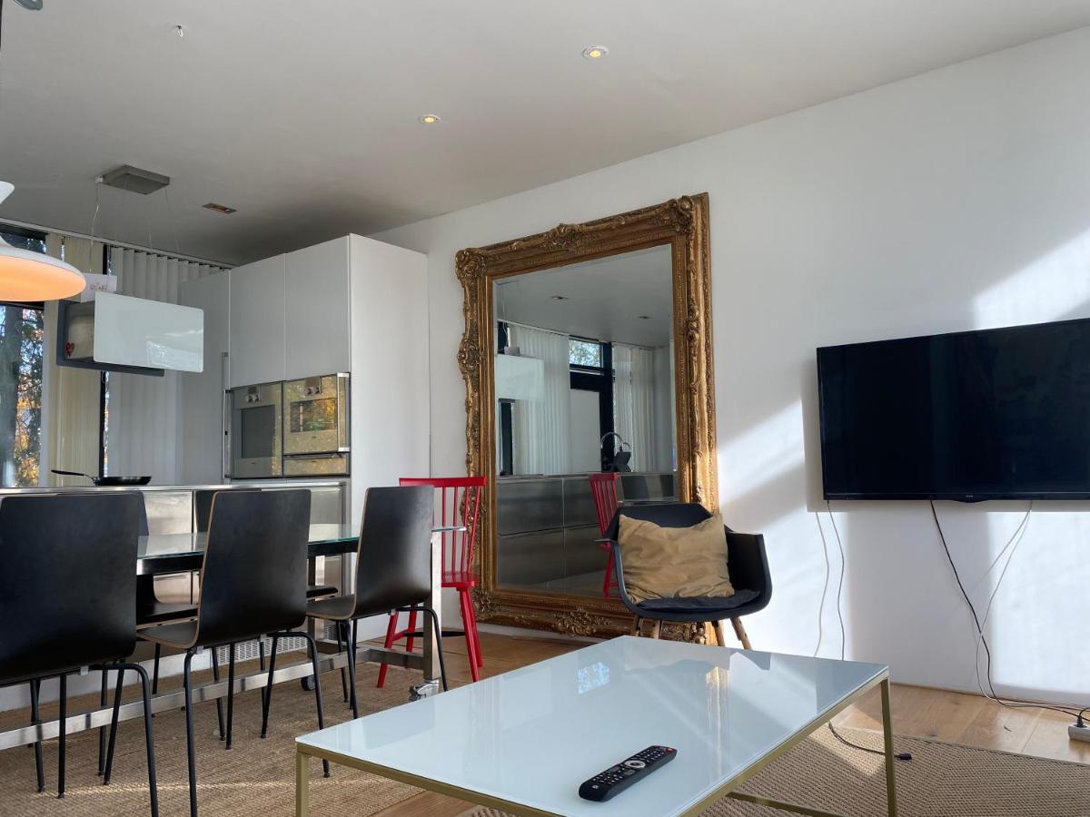 Exclusive 2 Level Etage Next To Arlanda-city Metro