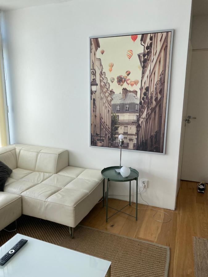 Exclusive 2 Level Etage Next To Arlanda-city Metro Apartment Stockholm