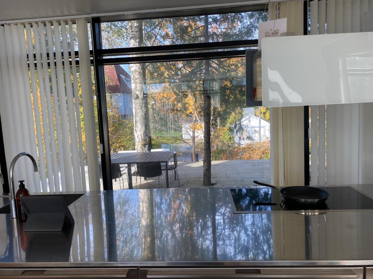 Exclusive 2 Level Etage Next To Arlanda-city Metro Apartment
