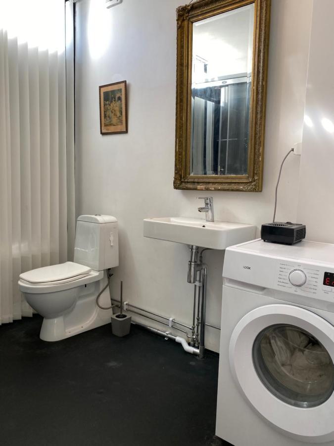 Exclusive 2 Level Etage Next To Arlanda-city Metro
