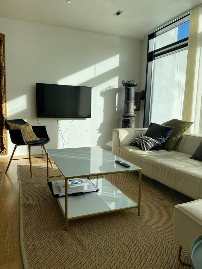 Exclusive 2 Level Etage Next To Arlanda-city Metro Apartment Stockholm