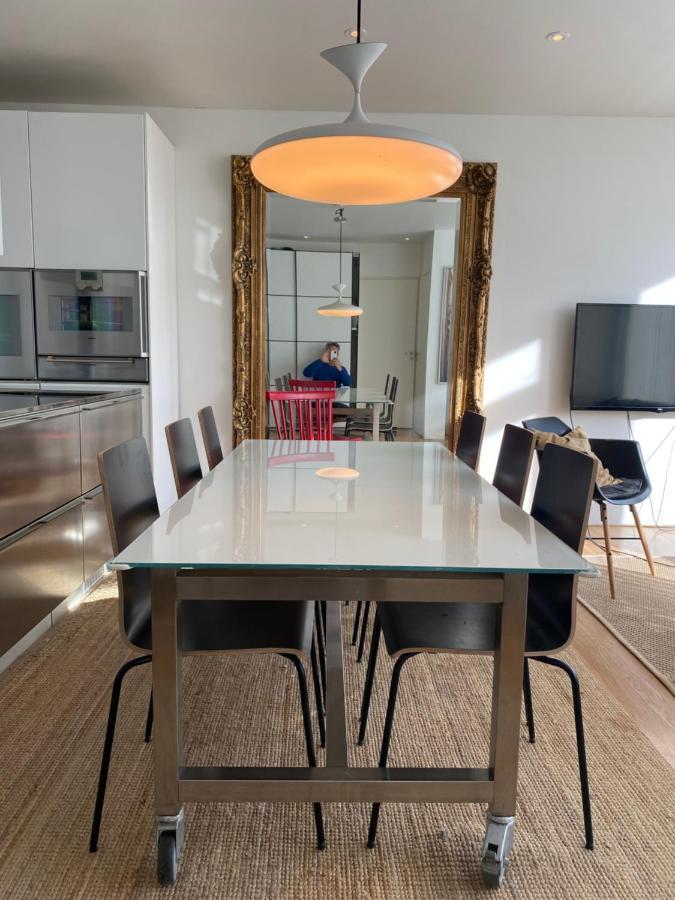Apartment Exclusive 2 Level Etage Next To Arlanda-city Metro Stockholm